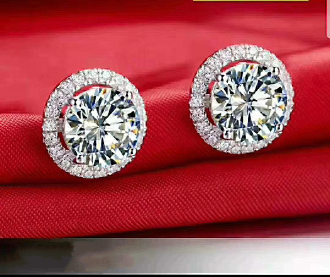 Web Based Jade Moissanite 925 Silver To Create Men's And Women's Stud Earrings