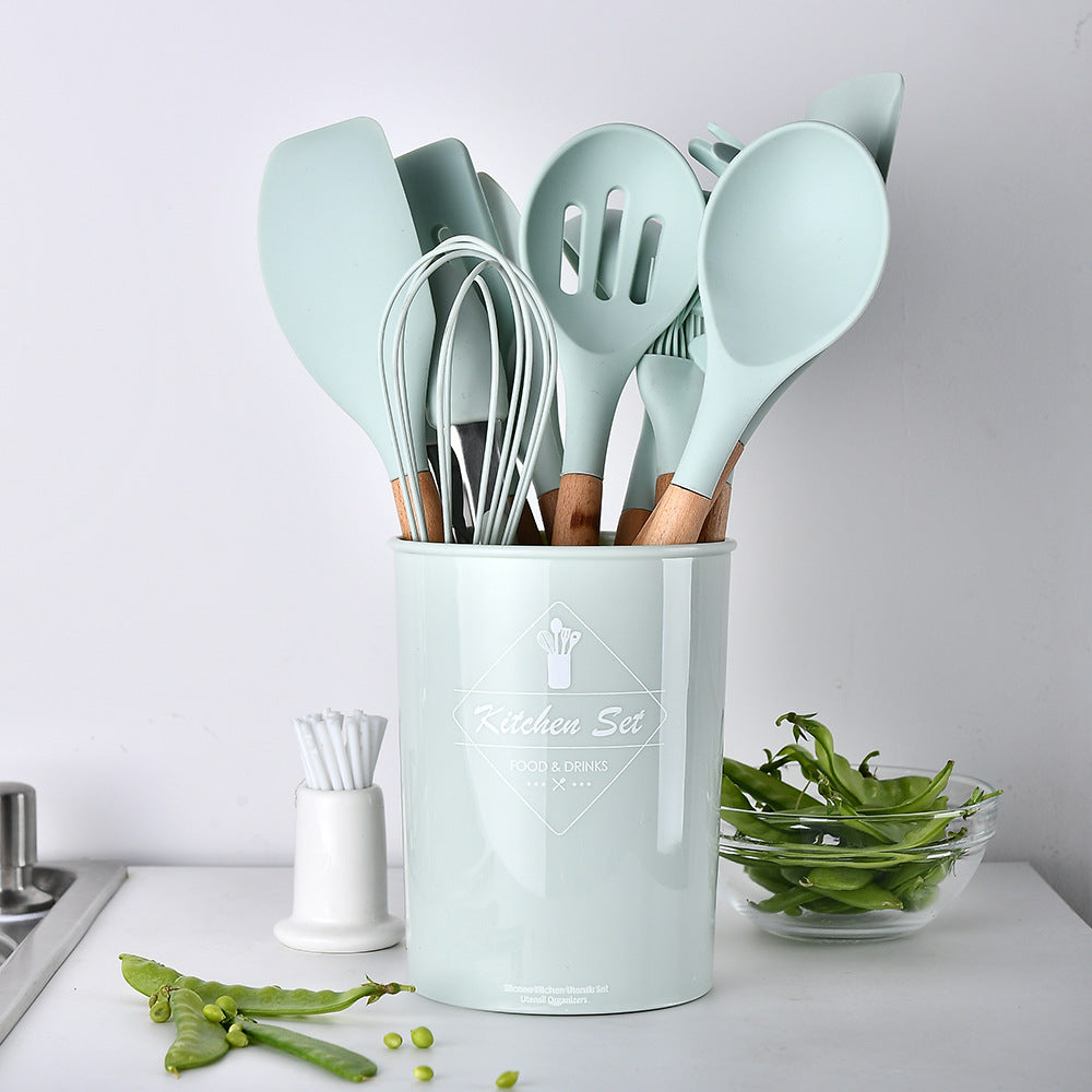 Web Based Silicone Kitchenware With Wooden Handle