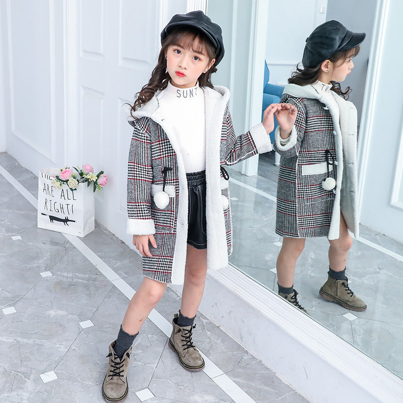 Web Based new foreign gas plus velvet jacket thick medium and large children Korean version of the coat woolen coat