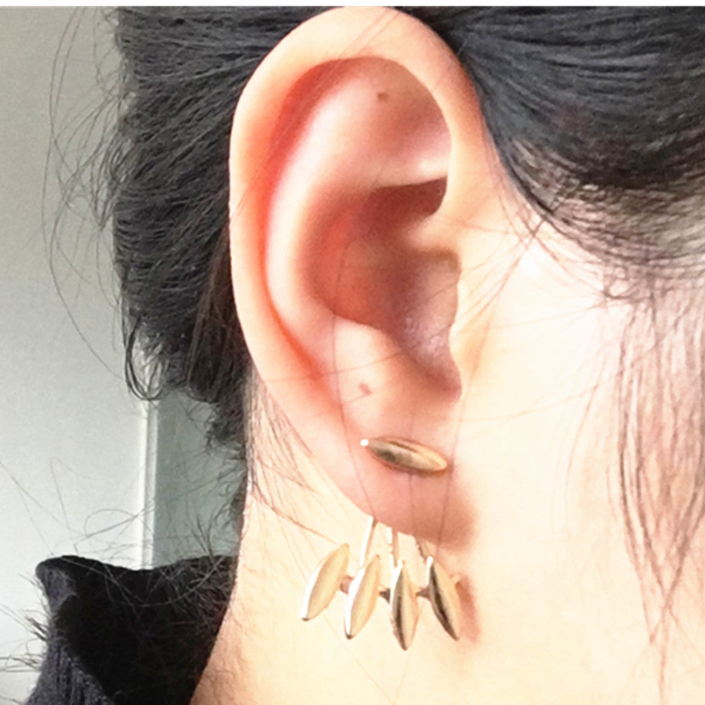 Web Based Zircon daisy flower back hanging earrings