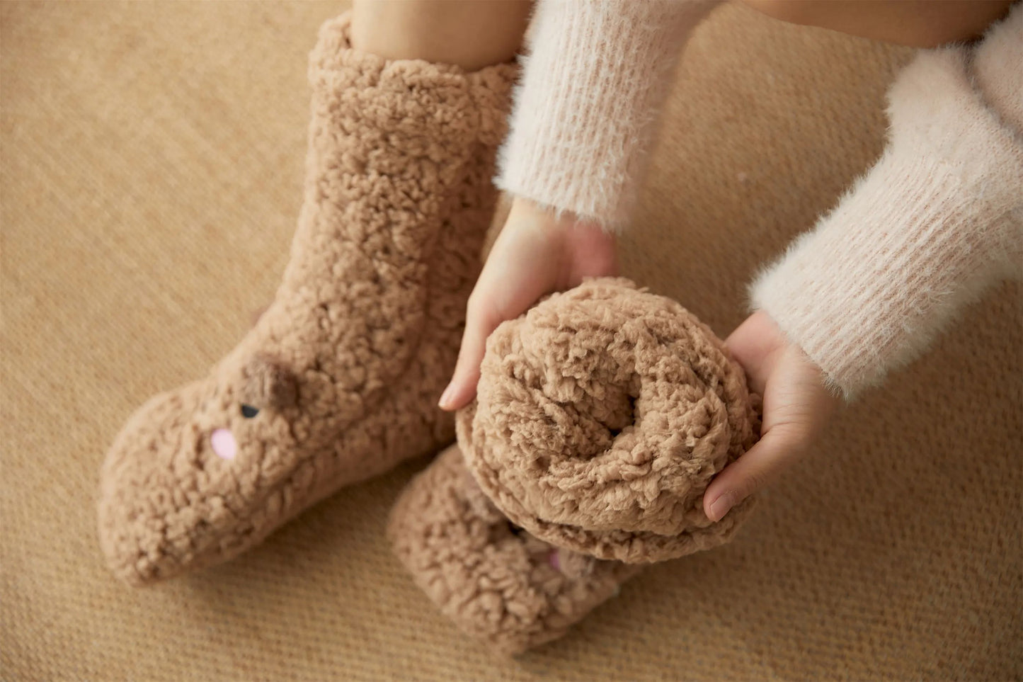 Web Based Cartoon Floor Winter Thick Polyester Fleece Fluffy Microfiber Women Fuzzy Socks Funny Fuzzy Dog Slipper Socks For Women Cute Fluffy Thick Warm Winter Socks Microfiber Soft Home Socks Christmas Gift