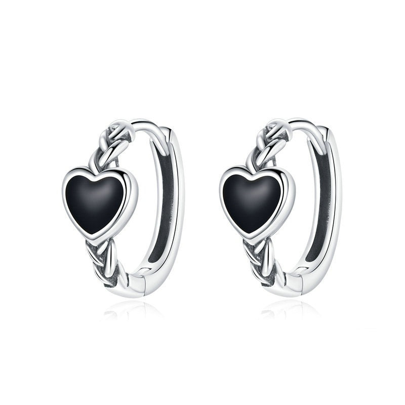 Web Based Simple And High-end S925 Silver Heart Earrings