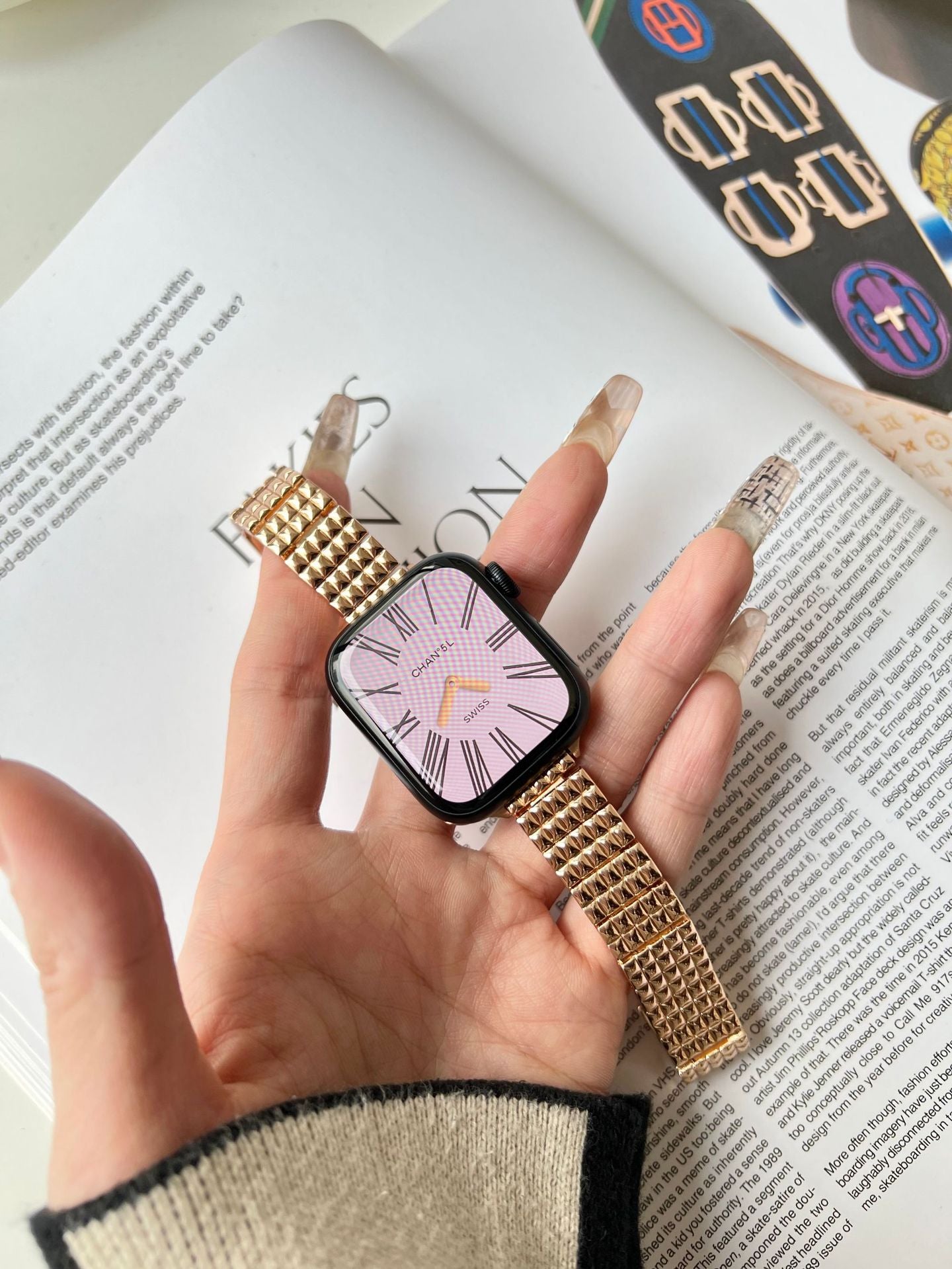 Web Based Cross Check Versatile Small Fragrance Metal Bracelet Strap