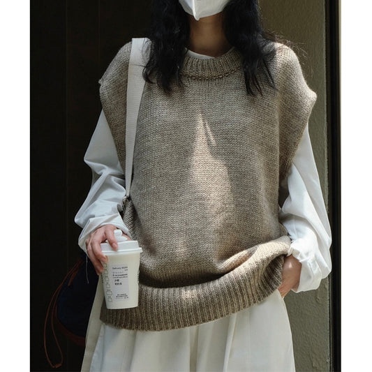 Web Based Wool Round-neck Knitted Waistcoat, Loose Knit Tank Top, Vintage Clothes, Sleeveless Wool Vest Handmade Clothing, Knitwear, Spring Clothing