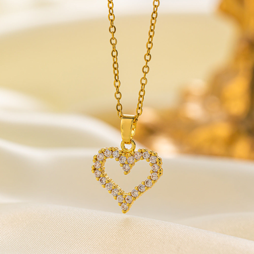 Web Based Stainless Steel Necklace Women's Fashion Copper-plated Gold Pendant Clavicle Chain