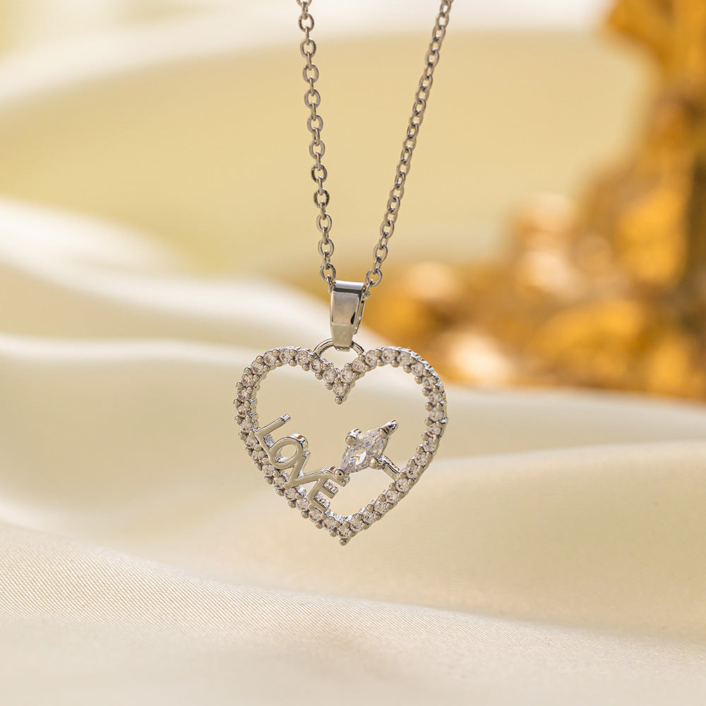Web Based Stainless Steel Necklace Women's Fashion Copper-plated Gold Pendant Clavicle Chain