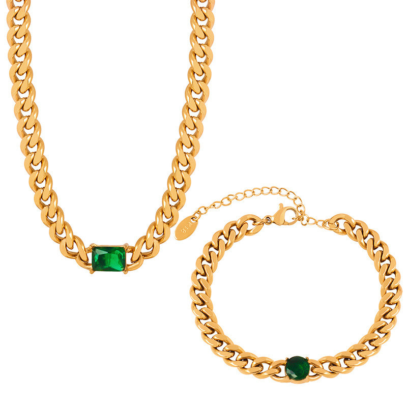 Web Based Retro Elegant Inlaid Zircon Titanium Steel Necklace