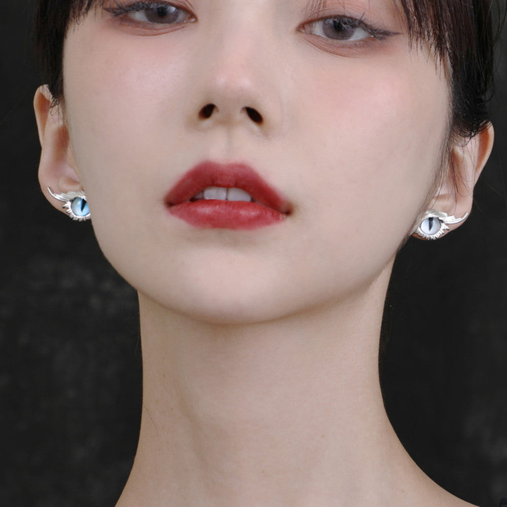 Web Based Women's Cat Eye Sterling Silver Needles With Different Pupils