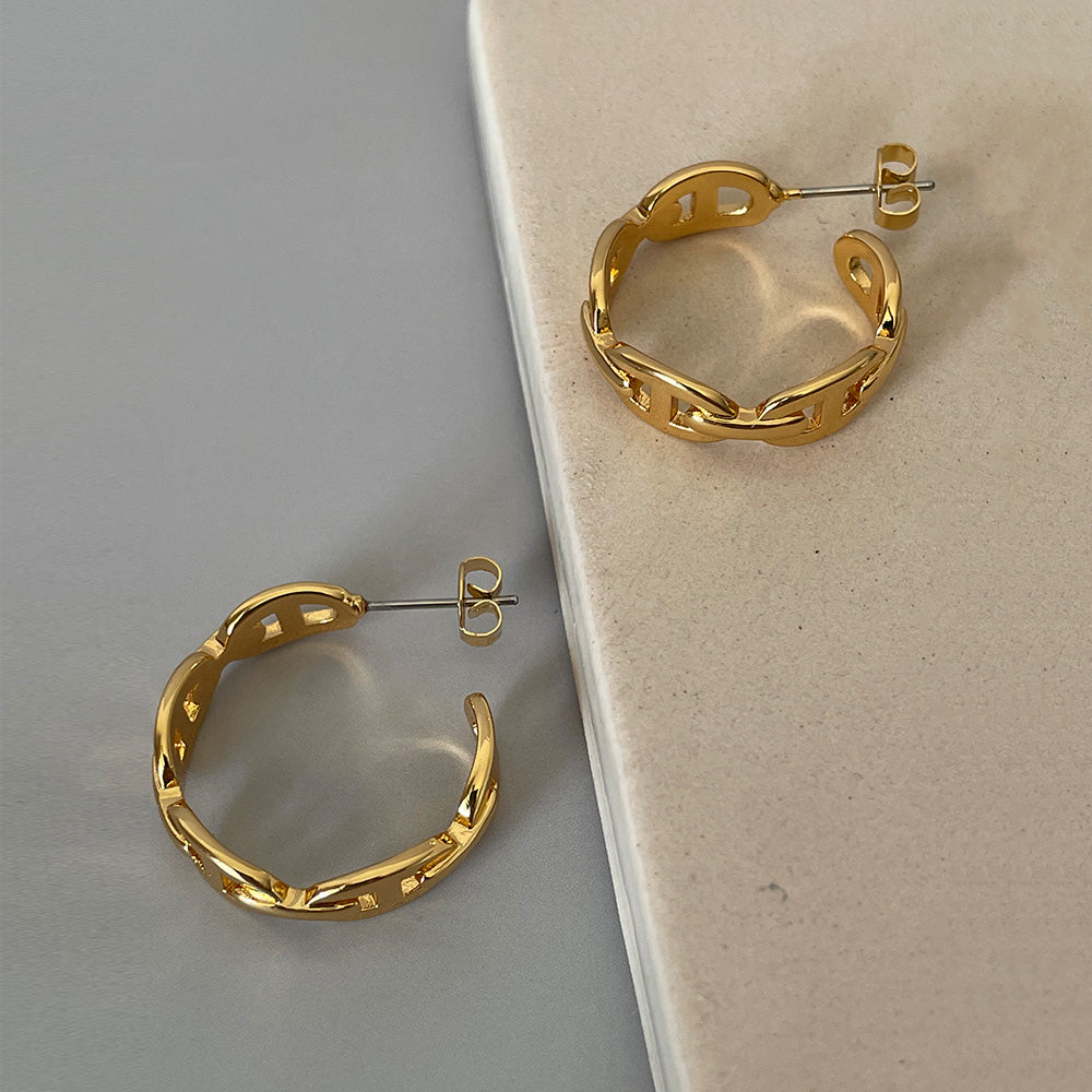Web Based Japanese Chain Stud Earrings Vintage